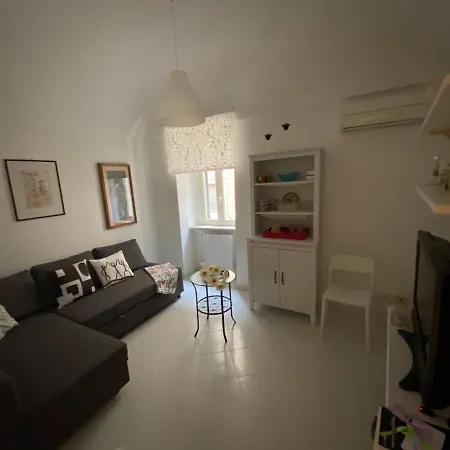 Nyaraló La Casa Di Nonna Clo, Nel Centro Di